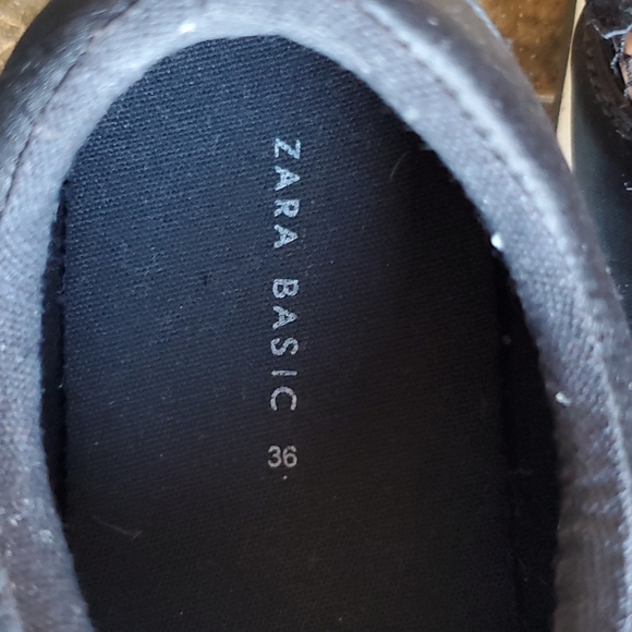 Zara Sneakers - Picture 3 of 4